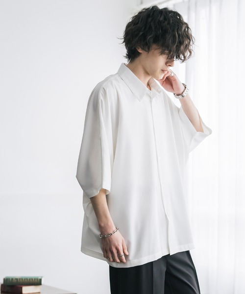 Rocky Monroe(ロッキーモンロー)の「接触冷感 とろみビッグシルエットドルマン半袖シャツ(シャツ/ブラウス・メンズ・ブルー/ブラック/ホワイト/バーガンディー/ブルーグリーン/チャコール・M/L/XL)」の11枚目の写真