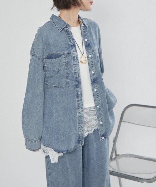 Remind me and forever(リマインドミーアンドフォーエバー)の「【接触冷感/大人のカジュアルコーデに】テンセルデニム2WAYシャツ(シャツ/ブラウス・レディース・ケミカルウォッシュ/スミクロ・FREE)」の16枚目の写真