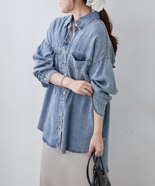 Remind me and forever（リマインドミーアンドフォーエバー）の「【接触冷感/大人のカジュアルコーデに】テンセルデニム2WAYシャツ（シャツ/ブラウス・レディース・ケミカルウォッシュ/スミクロ・FREE）」の18枚目の写真