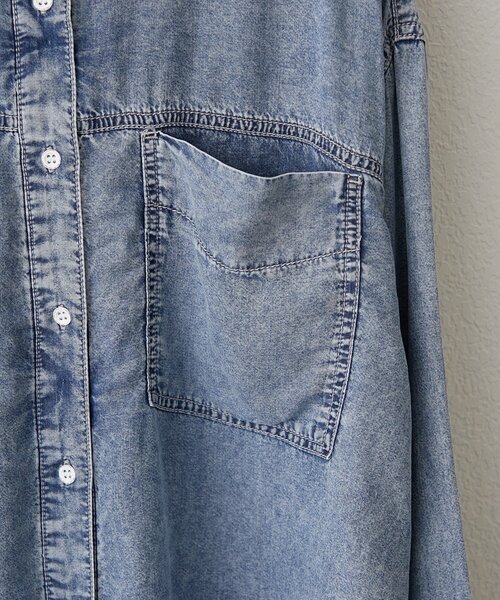 Remind me and forever（リマインドミーアンドフォーエバー）の「【接触冷感/大人のカジュアルコーデに】テンセルデニム2WAYシャツ（シャツ/ブラウス・レディース・ケミカルウォッシュ/スミクロ・FREE）」の7枚目の写真