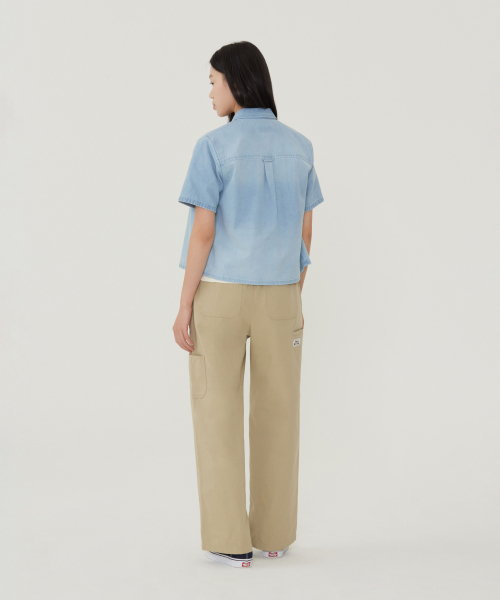 COVERNAT（カバーナット）の「ウーマンCロゴデニムハーフシャツライトブルー（シャツ/ブラウス・レディース・その他・WS/WM）」の4枚目の写真