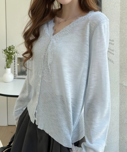 Ada.(エイダ)の「フロントレース付き Vネック ニット カーディガン(カーディガン/ボレロ・レディース・アイボリー/ブラック/ブルー・FREE)」の21枚目の写真