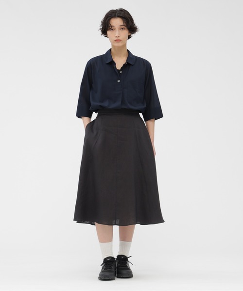 MARGARET HOWELL（マーガレットハウエル）の「HIGH TWISTED COTTON VOILE（シャツ/ブラウス・レディース・ネイビー/イエロー/ブルー・2/1）」の4枚目の写真