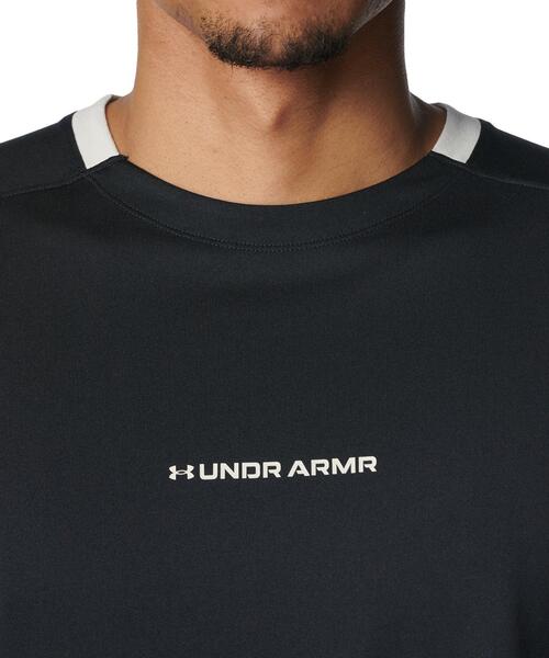 UNDER ARMOUR(アンダーアーマー)の「UAテック ストリートクエスト ショートスリーブ Tシャツ(バスケットボール/メンズ)(Tシャツ/カットソー・メンズ・ブラック・M/L/2XL/XL/S/3XL)」の4枚目の写真