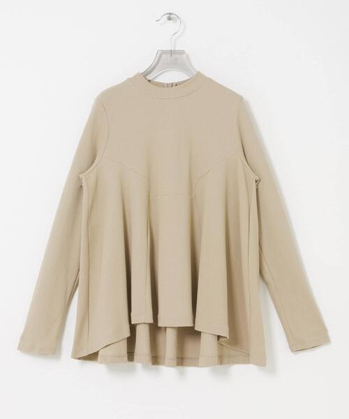 NEW BALANCE(ニューバランス)の「NEW BALANCE NB GREYペプラム長袖トップ(Tシャツ/カットソー・レディース・ベージュ/オフホワイト・MEDIUM)」の12枚目の写真
