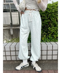 WC（ダブル シー）の「スウェットパンツ（スウェットパンツ）」