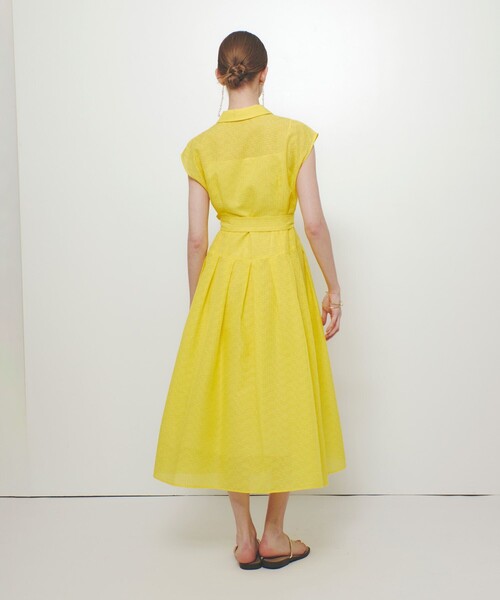 LOULOU WILLOUGHBY（ルルウィルビー）の「◇【LOULOU WILLOUGHBY】シアージャガードテーラーワンピース（ワンピース・レディース・イエロー/ブラック/ホワイト・2/1）」の19枚目の写真