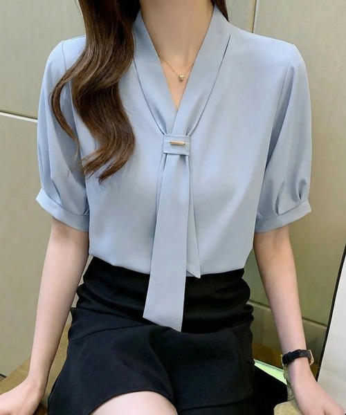 yuue' ( wear )(ユーイ)の「オフィス、プライベート、オケージョンにも◎ボウタイ半袖ブラウス(シャツ/ブラウス・レディース・ホワイト/ブルー・FREE)」の10枚目の写真