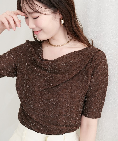 natural couture(ナチュラルクチュール)の「ジャガードカットドレープTOPS(Tシャツ/カットソー・レディース・ブラウン/ピンク/オフホワイト/ブラック・FREE)」の17枚目の写真