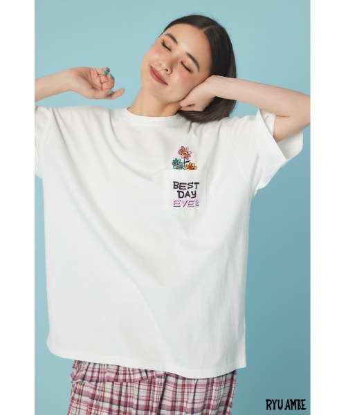 RODEO CROWNS WIDE BOWL(ロデオクラウンズワイドボウル)の「(ryu ambe)Roddy Tシャツ(Tシャツ/カットソー・レディース・オフホワイト/ブラック・LARGE/MEDIUM)」の2枚目の写真