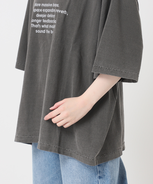 POET MEETS DUBWISE（ポエットミーツダブワイズ）の「POET MEETS DUBWISE 別注LOOSE FIT Tシャツ（Tシャツ/カットソー・レディース・ブラック系その他/ベージュ/ホワイト・FREE）」の17枚目の写真