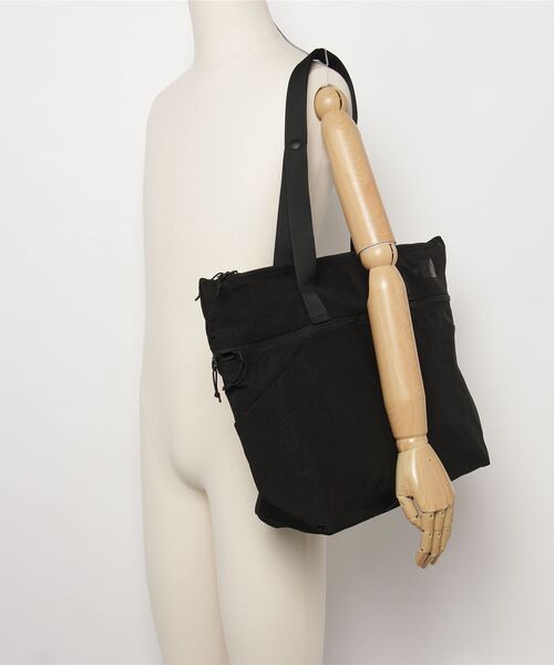 THE NORTH FACE(ザノースフェイス)の「ザ ノース フェイス THE NORTH FACE Rafter Tote SP ラフタートートSP(トートバッグ・メンズ・その他・ONE SIZE)」の2枚目の写真