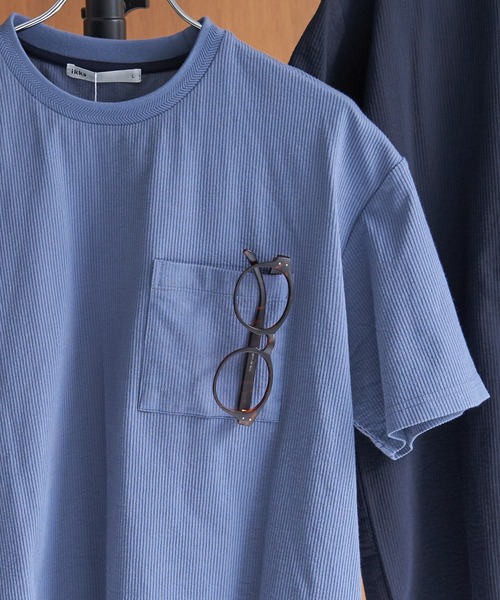 ikka(イッカ)の「冷感DRYサッカーポケットTシャツ(Tシャツ/カットソー・メンズ・ホワイト/サックスブルー/ベージュ/ネイビー・L/M/XL/S)」の4枚目の写真