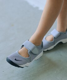 green label relaxing（グリーンレーベルリラクシング）の「【WEB限定】＜NIKE＞リフト / キッズ 17cm-24cm（スニーカー）」