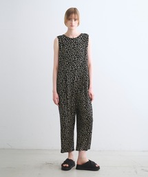 three dots（スリードッツ）の「トラベルライン サロペット（サロペット/オーバーオール）」