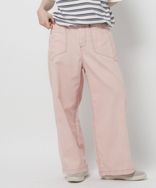 niko and...(ニコアンド)の「BIGポケットセミワイドパンツ(その他パンツ・レディース・ライトブルー/ピンク・MEDIUM/LARGE)」の2枚目の写真