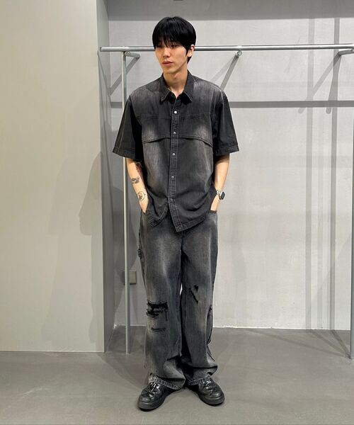 INSILENCE(インサイロンス)の「フラッシュハーフデニムシャツ WASHED BLUE(シャツ/ブラウス・レディース・その他・LARGE/MEDIUM/SMALL)」の8枚目の写真