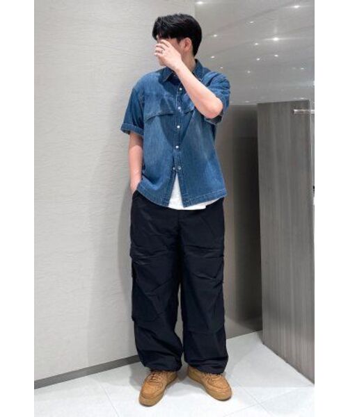 INSILENCE(インサイロンス)の「フラッシュハーフデニムシャツ WASHED BLUE(シャツ/ブラウス・レディース・その他・LARGE/MEDIUM/SMALL)」の14枚目の写真