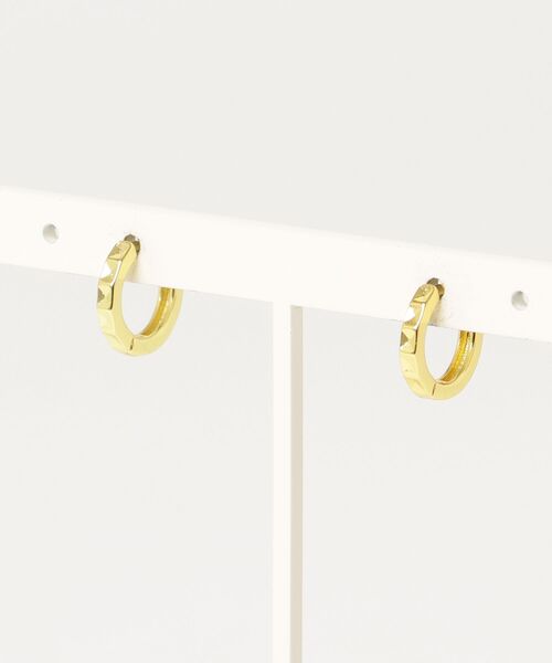 tunee(チュニー)の「【446621】カッティングリングミニフープピアス/ペア(RZ)(ピアス(両耳用)・レディース・ゴールド/シルバー・M/S/L)」の8枚目の写真