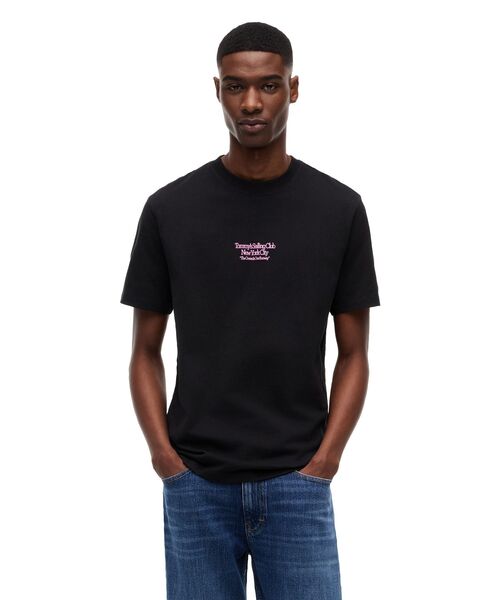 tommy jeans(トミー ジーンズ)の「セイルボートリラックスショートスリーブTシャツ(Tシャツ/カットソー・メンズ・ブラック/マルチ/ホワイト・X-SMALL/LARGE/MEDIUM/X-LARGE/SMALL)」の1枚目の写真