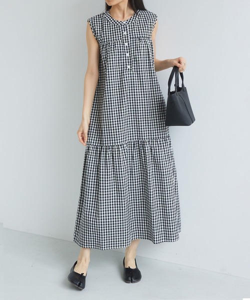 MAISON DE THERESE（メゾン ド テレーズ）の「ノースリーブ　切り替えギャザー　ギンガムチェックロングワンピース（ワンピース・レディース・Black・FREE）」の7枚目の写真