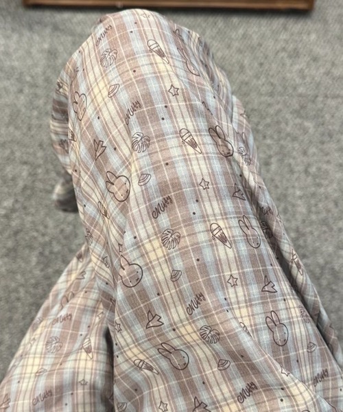 AsheKsha(アシクシャ)の「柔らかくてかわいいキャラクターのストレートホームパンツ(その他パンツ・レディース・ブルー/ブラウン/ベージュ・F)」の2枚目の写真