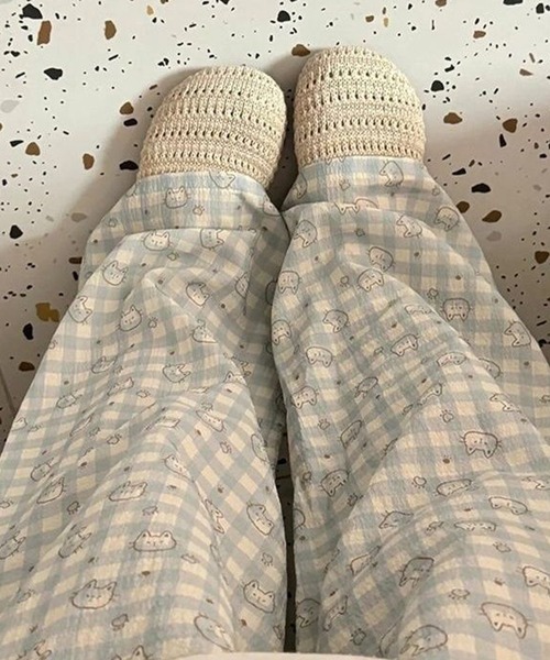 AsheKsha(アシクシャ)の「柔らかくてかわいいキャラクターのストレートホームパンツ(その他パンツ・レディース・ブルー/ブラウン/ベージュ・F)」の15枚目の写真