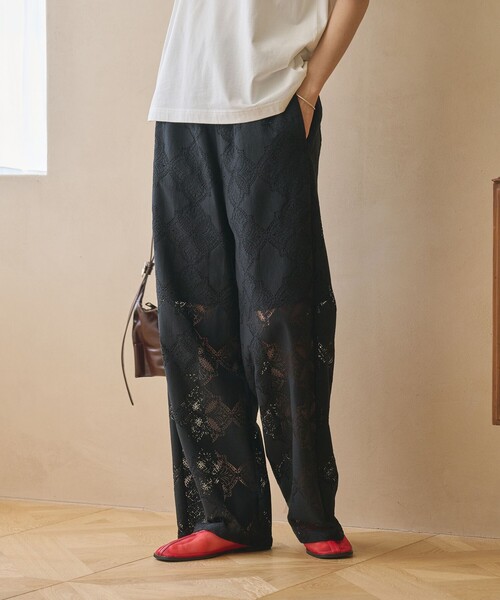 BEAUTY&YOUTH UNITED ARROWS(ビューティーアンドユースユナイテッドアローズ)の「【WEB限定 Wardrobe DAILY MINIMAL】レース イージーパンツ ウォッシャブル(その他パンツ・レディース・ブラック/オフホワイト/ネイビー・S/M)」の6枚目の写真