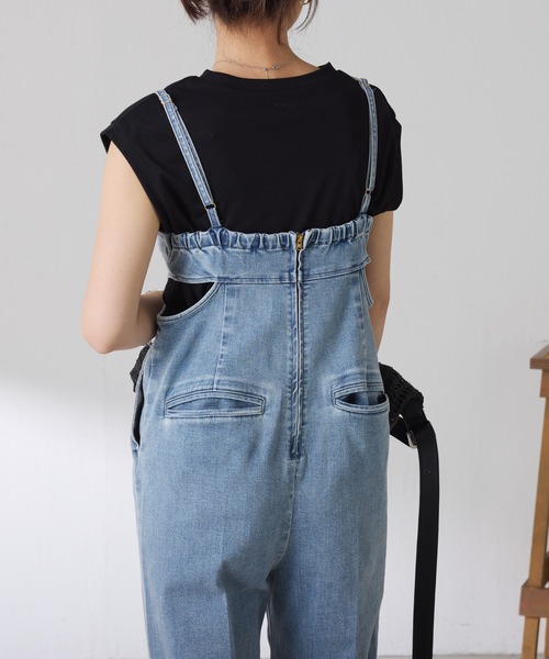 COLLAGE GALLARDAGALANTE(コラージュガリャルダガランテ)の「接触冷感素/こだわりの美シルエット/クールタッチTシャツ/Q.anos(Tシャツ/カットソー・レディース・ブルー/ブラック/ホワイト・FREE)」の4枚目の写真