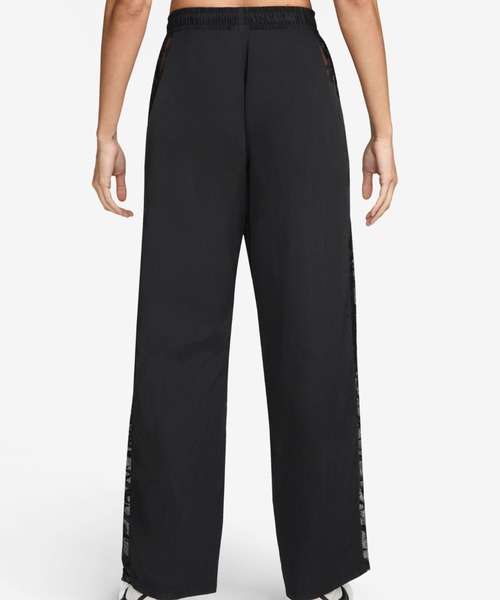 NIKE（ナイキ）の「NIKE AS W NK LACE INSET TRACK PANT / ナイキ ウィメンズ レース INSET トラック パンツ 【SP】（その他パンツ・レディース・ブラック/ダークグレー・S/M/L）」の5枚目の写真