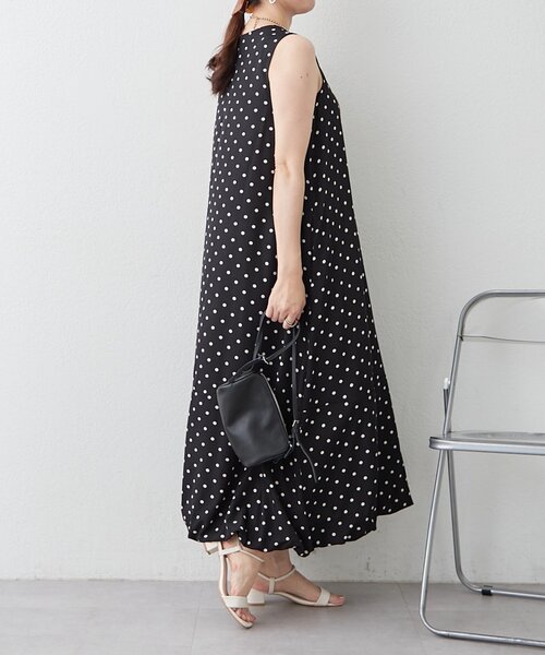 Remind me and forever（リマインドミーアンドフォーエバー）の「【OTONA】美シルエットノースリバルーンワンピース（ワンピース・レディース・カーキ/ブラック/ブラウン・FREE）」の5枚目の写真