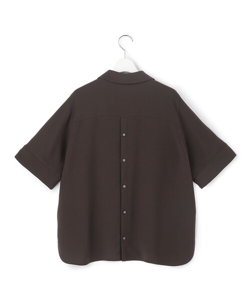 23区 L(ニジュウサンクオオキイサイズ)の「ストレッチジョーゼット スキッパーネック ブラウス(シャツ/ブラウス・レディース・ネイビー系/ベージュ系/ダークブラウン系・46/44)」の14枚目の写真
