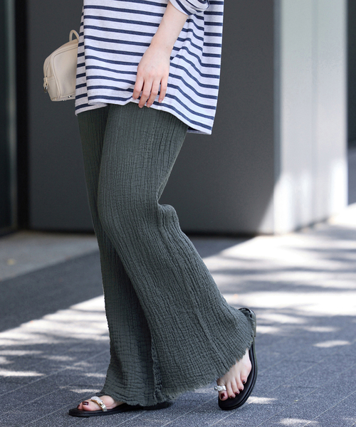 IENA(イエナ)の「LES ATELIERS FRANCAIS DE CONFECTION Double 別注パンツ PE26JPDOUBPANT(その他パンツ・レディース・ブラック系その他・SMALL/MEDIUM)」の1枚目の写真