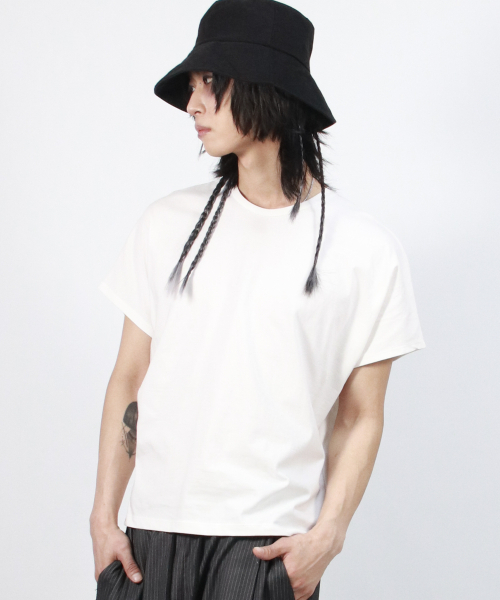 DEMARC(ドゥマーク)の「M Standard Fit Solid French T-Shirt White(Tシャツ/カットソー・メンズ・ホワイト・LARGE/MEDIUM)」の5枚目の写真