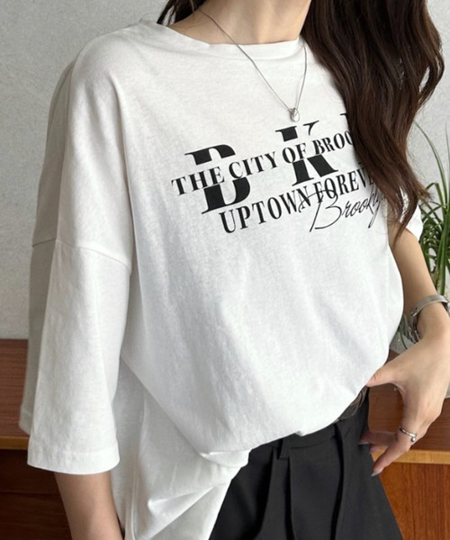 Eclat one(エクラワン)の「【Eclat one】コットン 天竺 カレッジロゴ プリント ワイドTシャツ(Tシャツ/カットソー・レディース・ブラック/オフホワイト・FREE)」の10枚目の写真