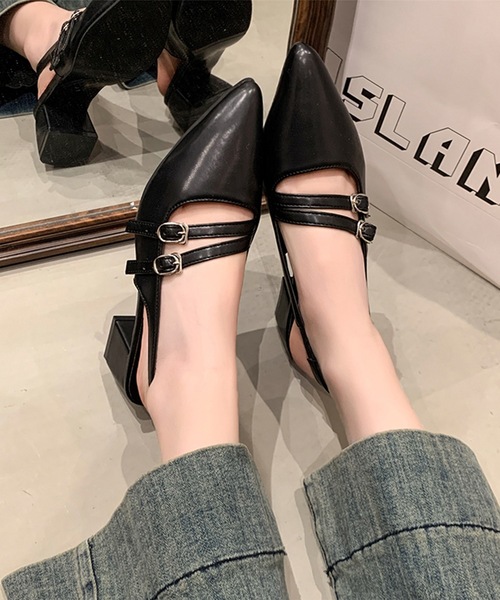 Lace Ladies(レースレディース)の「レザー調 ダブルベルト バックストラップ ヒール パンプス(パンプス・レディース・ブラック/アイボリー・22.5cm/23cm/23.5cm/24cm/24.5cm/25cm)」の4枚目の写真