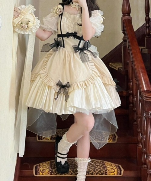 gossip!ロサンゼルス(ゴシップロサンゼルス)の「【Y2Kガーリー】2wayフリルリボンパフスリーブオフショルブラウス オフショルダーシャーリングトップス(シャツ/ブラウス・レディース・アイボリー/ホワイト/ブラック・M)」の14枚目の写真