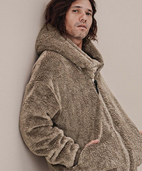 CAMBIO（カンビオ）の「mj11705-Short Micro Fur Asymmetric Zip Hoodie ファージップパーカー(A74826cmb)（その他アウター・メンズ・ブラック/グレー/ベージュ・S/M/L）」の6枚目の写真