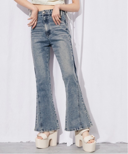 GORGE(ゴージ)の「《美脚パネル切替フレア》デニムパンツ・ジーンズ/Y2K/オールシーズン/全2色(デニムパンツ・レディース・ブルー/サックスブルー・M/S)」の1枚目の写真