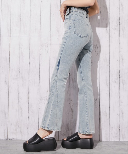 GORGE(ゴージ)の「《美脚パネル切替フレア》デニムパンツ・ジーンズ/Y2K/オールシーズン/全2色(デニムパンツ・レディース・ブルー/サックスブルー・M/S)」の13枚目の写真