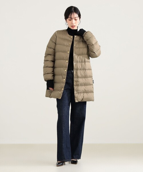 Demi-Luxe BEAMS(デミルクス ビームス)の「Traditional Weatherwear / ARKLEY LONG DOWN ジャケット(ダウンジャケット/コート・レディース・ブラック/ベージュ・36/34)」の2枚目の写真