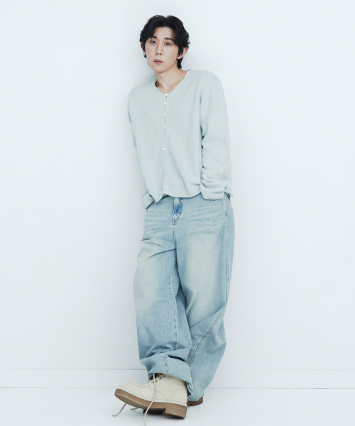 THEENDQUESTION(ジエンドクエスチョン)の「Vintage washed jeans / LIGHT BLUE(デニムパンツ・レディース・その他・1/2/3)」の1枚目の写真