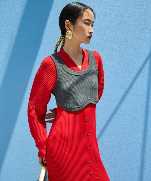 OMMO(オーエムエムオー)の「ACCORDION KNIT OP(ワンピース・レディース・レッド/オフホワイト/ブラック・36/38)」の21枚目の写真
