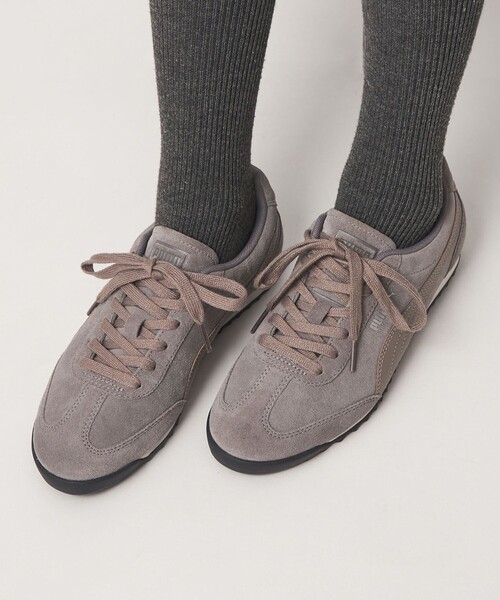 PUMA（プーマ）の「＜スタイリスト 兵藤千尋さんコラボ・PUMA＞アリゾナ スニーカー / ARIZONA（スニーカー・レディース・グレー・24cm/23.5cm/23cm/22.5cm/25cm/24.5cm）」の8枚目の写真