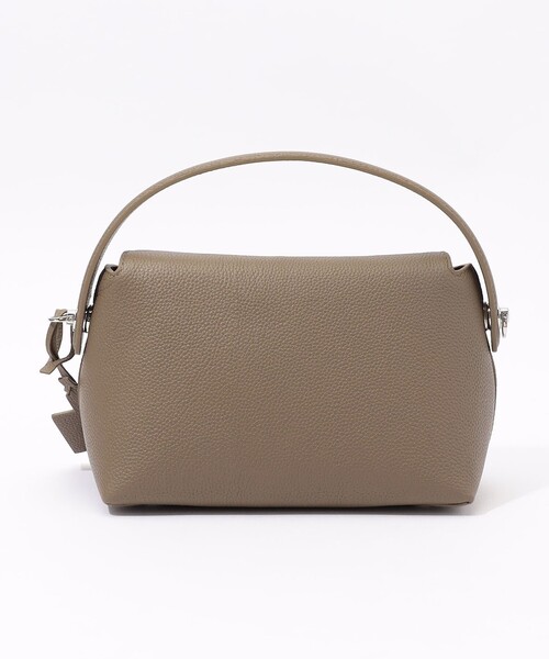 FUTURE CLASSICS(フューチャー クラシックス)の「FUTURE CLASSICS Small Cradle Pebble Shoulder バッグ(ハンドバッグ・レディース・ベージュ・FREE)」の4枚目の写真