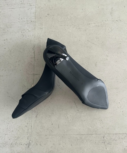 MYMOOD.(マイムード)の「ツイストデザイン7cmヒールパンプス(パンプス・レディース・アイボリー/ブラック・23.5cm/24.5cm)」の19枚目の写真