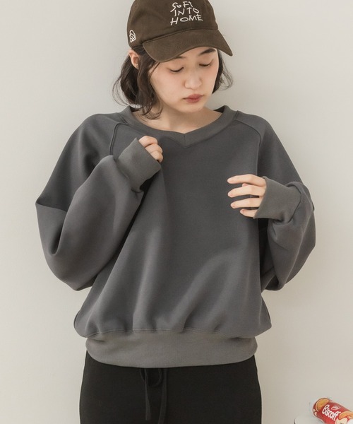 HEILIS(ヘイリス)の「Vネックスウェットトップス/スウェット スウェットトップス Vネックスウェット Vネック 長袖トップス トレーナー プルオーバー オーバーサイズ ワンポイント バックデザイン 韓国ファッション カジュアル ストリート ノームコア レイヤード デイリー 秋服 冬服 ライトイエロー グレー チャコールグレー(スウェット・レディース・ライトイエロー/グレー/チャコールグレー・FREE)」の19枚目の写真