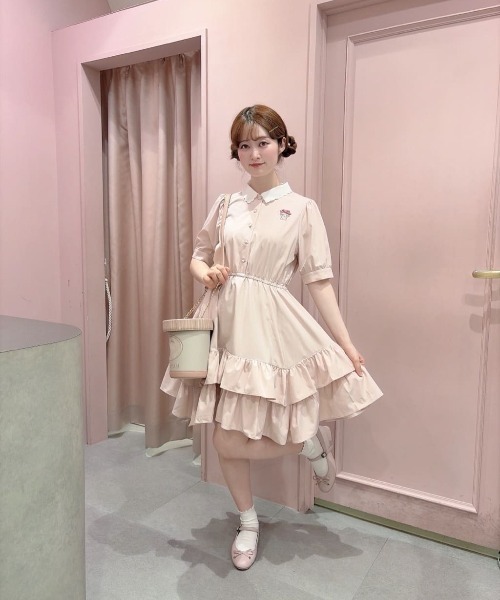 F i.n.t(フィント)の「ボリュームフリルヘムクレリックワンピース/マイスウィートピアノ/fint フィント(ワンピース・レディース・ライトピンク・FREE)」の3枚目の写真