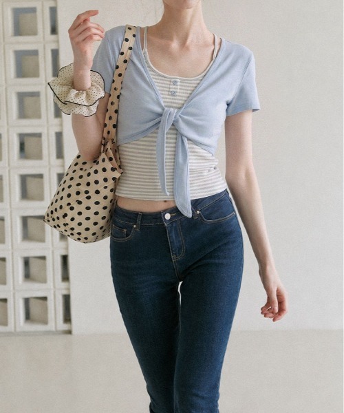 &soiree(アンドソワレ)の「ストライプキャミレイヤードトップス(その他トップス・レディース・ブルー・SMALL/MEDIUM/LARGE/X-LARGE)」の3枚目の写真