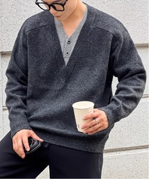 ”これ一枚で完成する” フェイクレイヤード Vネックニット